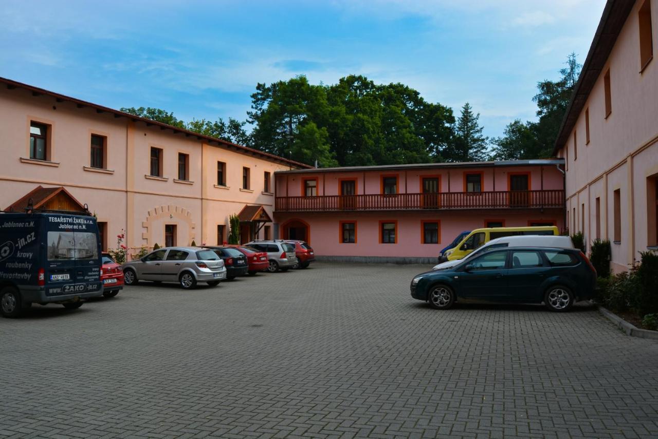 Penzion U Parku Rumburk Exterior photo